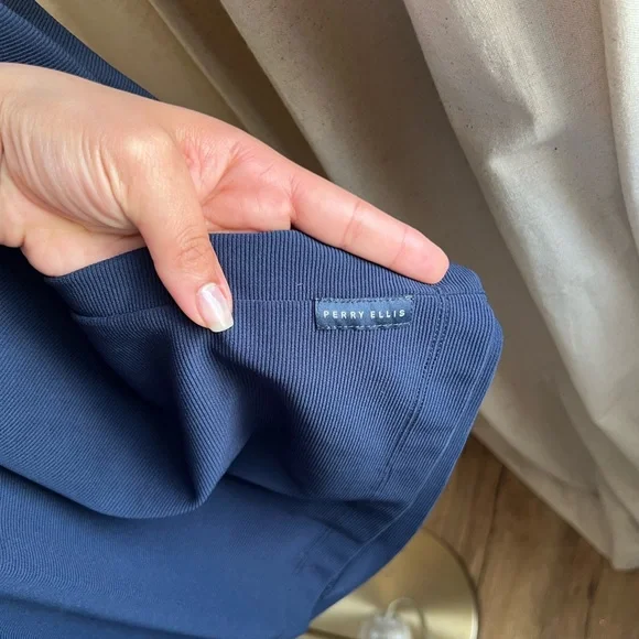 Perry Ellis Men’s Shirt | Large - Picture 4 of 7